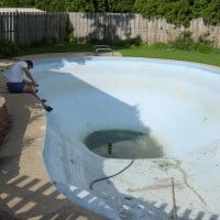 Draining pool - stopping leaks